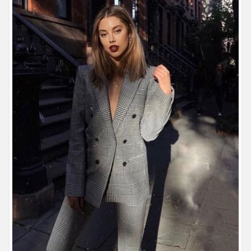 ZARA PLAID BLAZER SIZE M